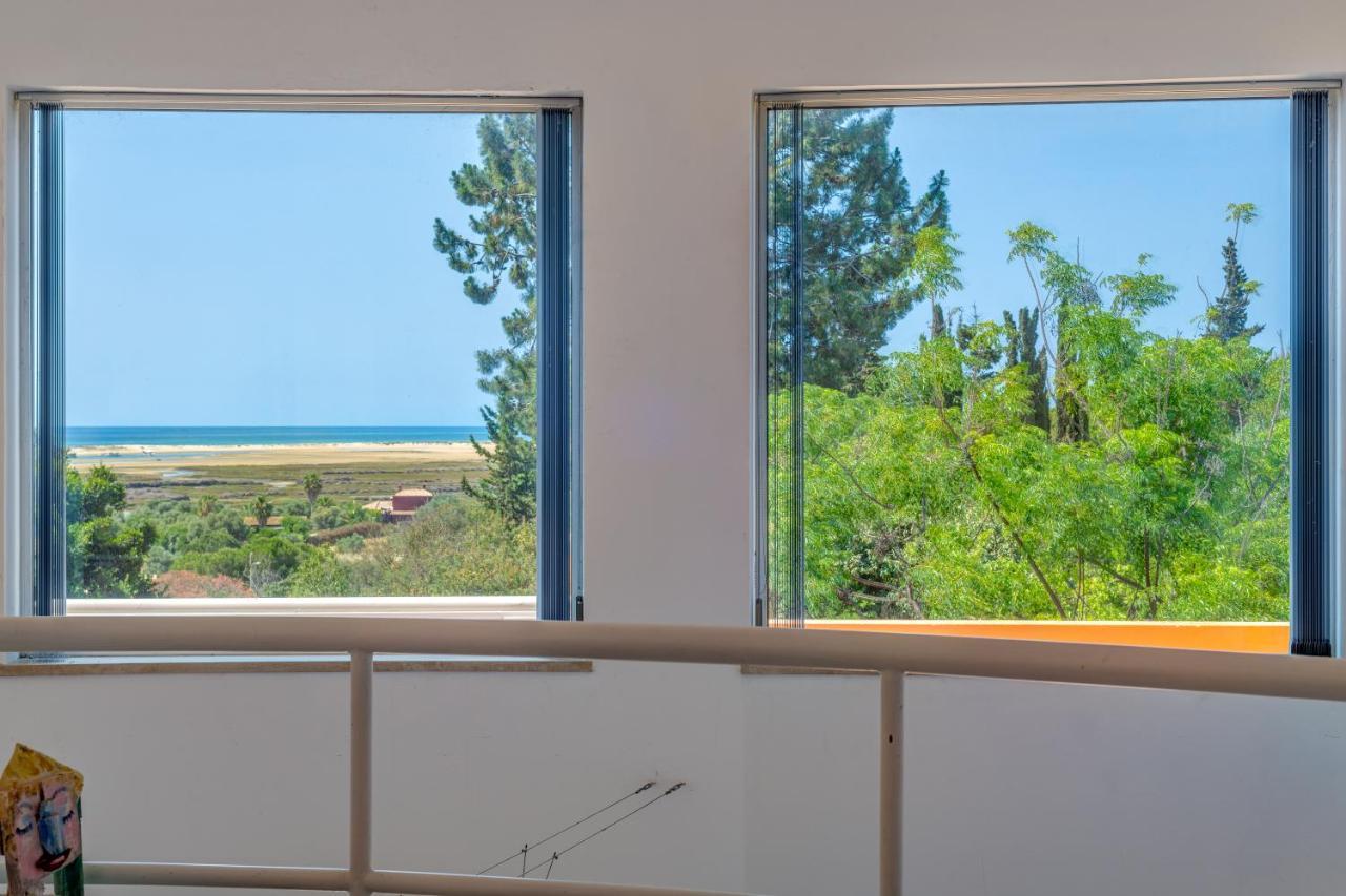 Meia Lua - Your Private Artsy Paradise Overlooking The Ria Formosa With Pool And Sea Views Near Barril Beach, Tavira 斯代塔维拉 外观 照片